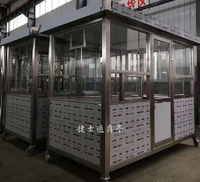 兩個(gè)，定制不銹鋼崗?fù)ぃ?.5*3米，滄州獻(xiàn)縣